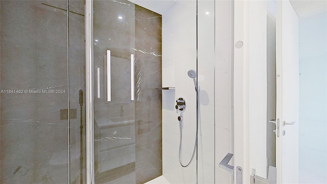 bathroom with walk in shower