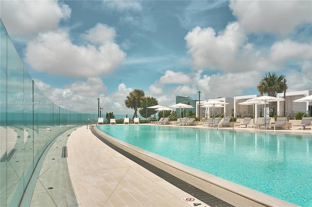 300 Biscayne Blvd Way Unit 506, Miami, FL 33131 - community pool featuring a patio