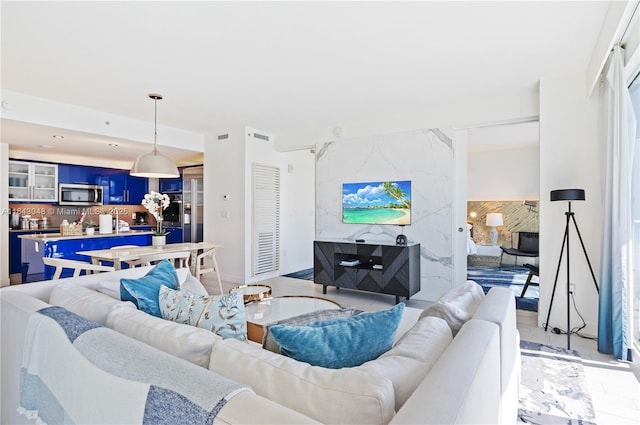 3101 Bayshore Dr Unit 805, Fort Lauderdale, FL 33304 - photo 14