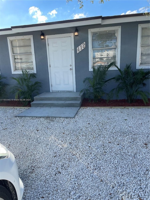 view of entrance to property