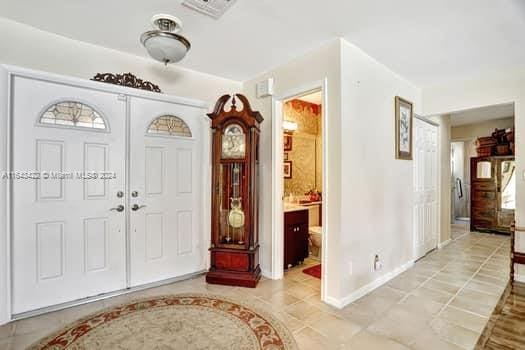 view of tiled entryway