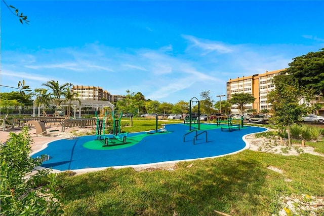 900 Saint Charles Pl Unit 316, Pembroke Pines, FL 33026 - view of home's community featuring a lawn