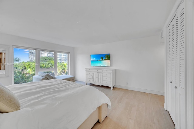 bedroom featuring light hardwood / wood-style flooring