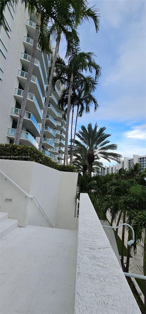 3131 NE 188th St Unit 1-810, Aventura, FL 33180 - view of property