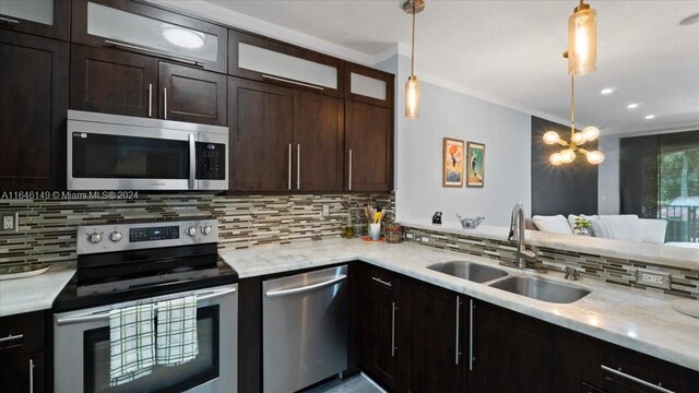17800 NW 73rd Ave Unit 102-21, Hialeah, FL 33015 - photo 4
