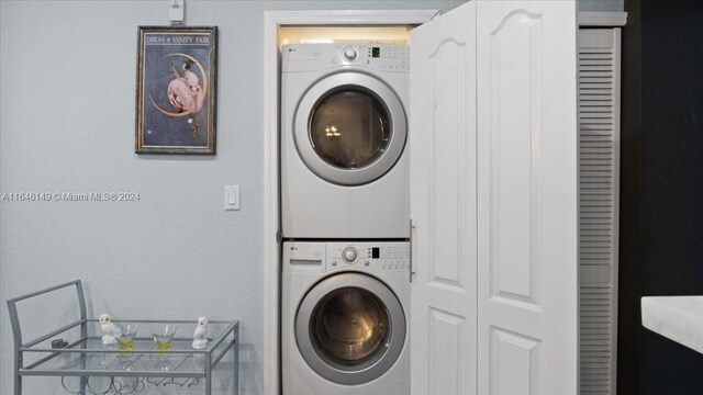 17800 NW 73rd Ave Unit 102-21, Hialeah, FL 33015 - photo 14