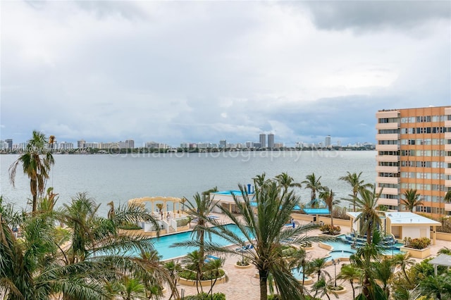 7601 E Treasure Dr Unit 824, North Bay Village, FL 33141 - photo 32