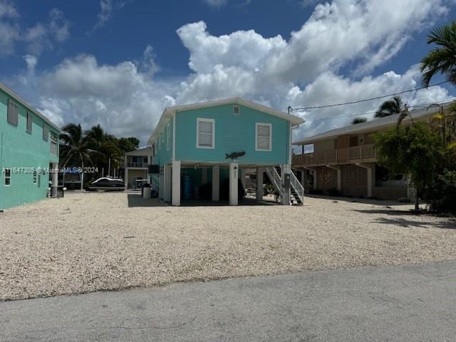 view of front of home