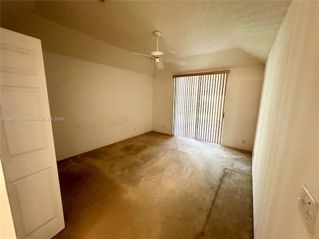 unfurnished room featuring ceiling fan