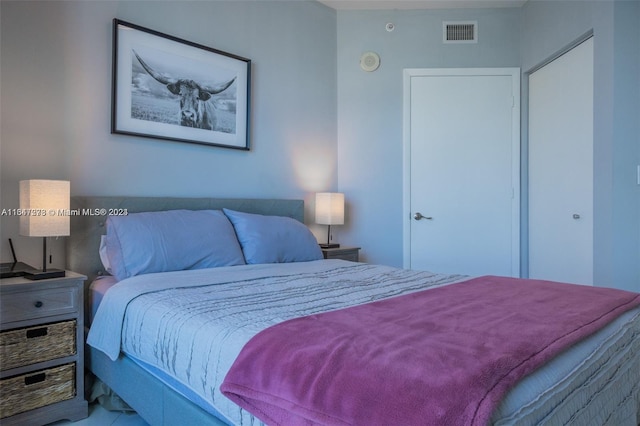 bedroom featuring a closet