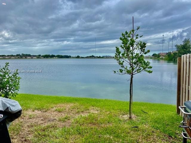 20626 NE 5th Pl Unit 20626, Miami, FL 33179 - property view of water