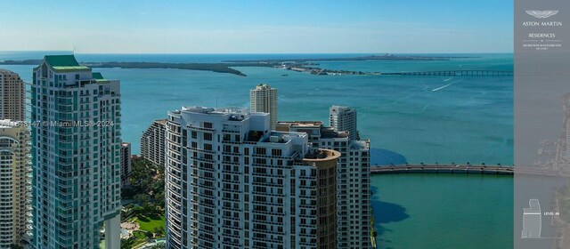 300 Biscayne Blvd Way Unit 4604, Miami, FL 33131 - aerial view of a large body of water