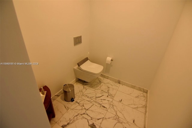 bathroom featuring toilet