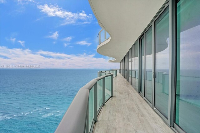 19575 Collins Ave Unit 33, Sunny Isles Beach, FL 33160 - balcony with a water view
