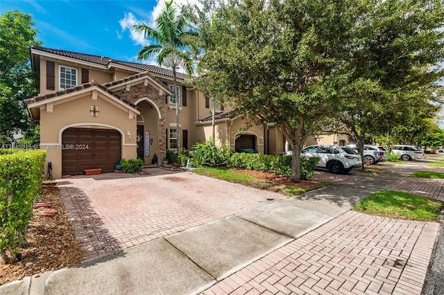 view of front of home featuring a garage