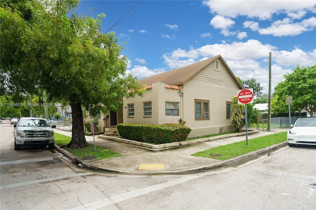 Listing photo 2 for 1478 SW 2nd St, Miami FL 33135