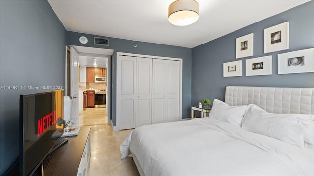 770 Claughton Island Dr Unit 711, Miami, FL 33131 - bedroom with a closet