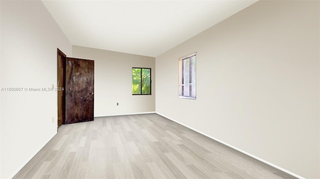 18690 NE 22nd Ave, North Miami Beach, FL 33180 - photo 5