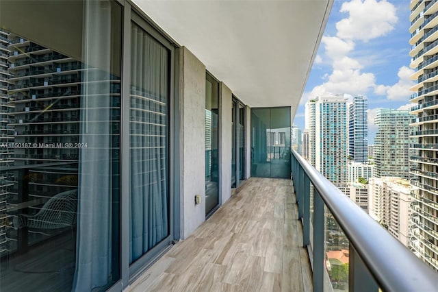 801 S Miami Ave Unit 2509, Miami, FL 33130 - balcony featuring a city view