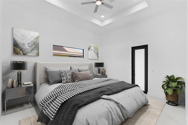 bedroom with ceiling fan