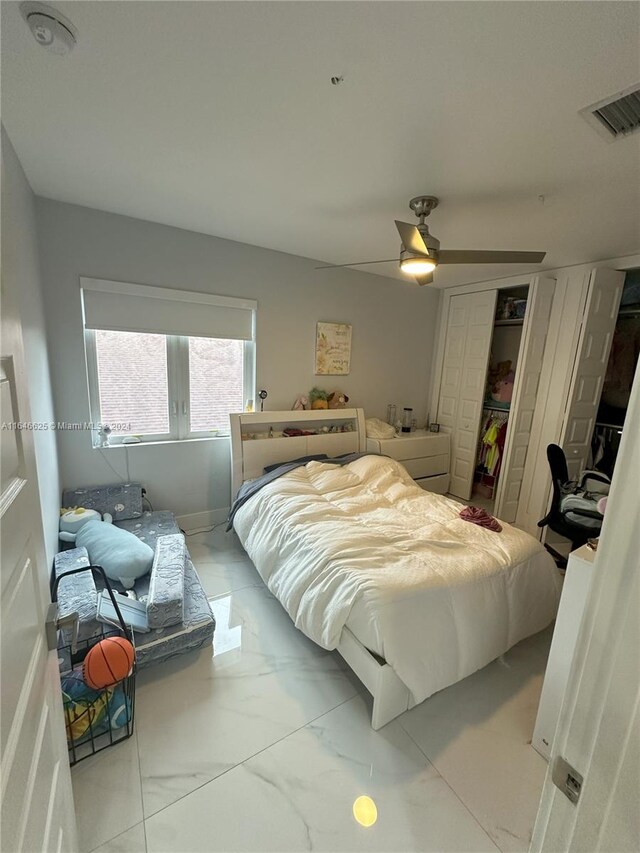 bedroom with ceiling fan