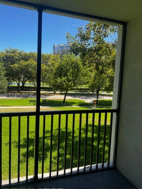 3475 N Country Club Dr Unit 204, Aventura, FL 33180 - view of balcony