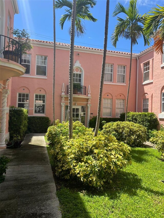 754 Meridian Ave Unit 15, Miami Beach, FL 33139 - view of building exterior