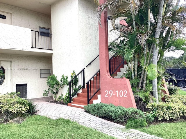 611 S Hollybrook Dr Unit 102, Pembroke Pines, FL 33025 - view of community sign