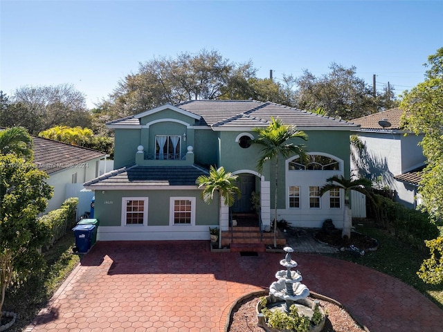 view of front of house