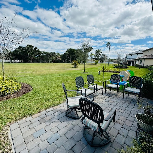 8123 NW 78th St, Tamarac, FL 33321 - view of patio