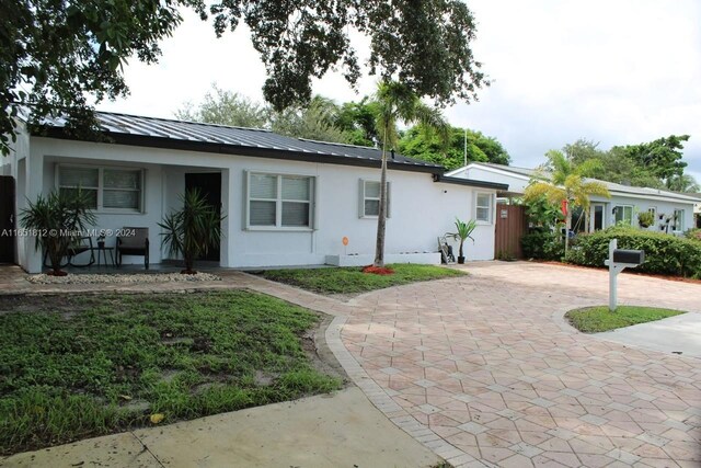 view of ranch-style home