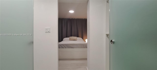846 Michigan Ave Unit 101, Miami Beach, FL 33139 - bedroom featuring baseboards and recessed lighting