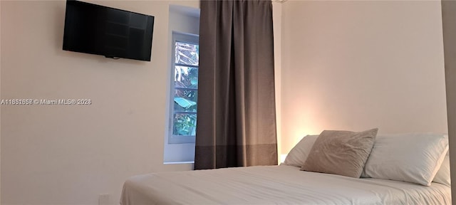 846 Michigan Ave Unit 101, Miami Beach, FL 33139 - view of bedroom
