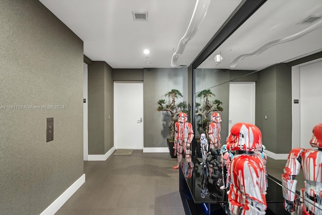 1100 Biscayne Blvd Unit 4004, Miami, FL 33132 - interior space featuring baseboards and visible vents