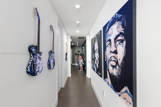 1100 Biscayne Blvd Unit 4004, Miami, FL 33132 - corridor featuring recessed lighting, baseboards, and visible vents