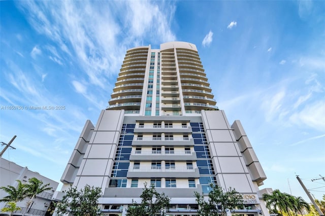 315 NE 3rd Ave Unit 1505, Fort Lauderdale, FL 33301 - view of building exterior