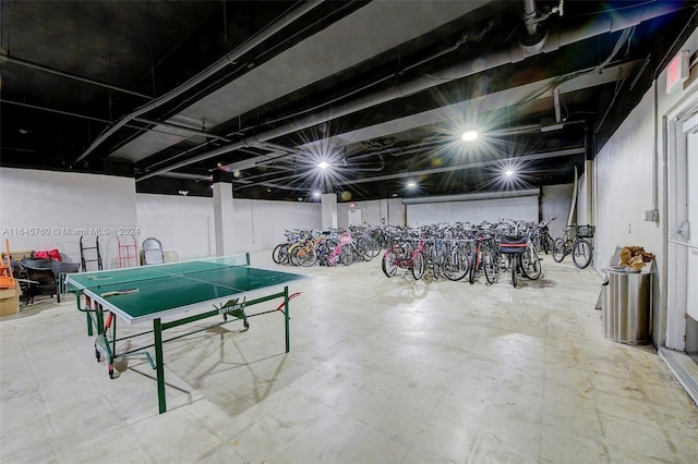 view of recreation room