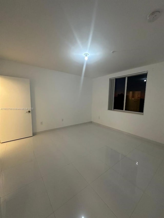 2651 NE 212th Ter Unit 400, Miami, FL 33180 - photo 5