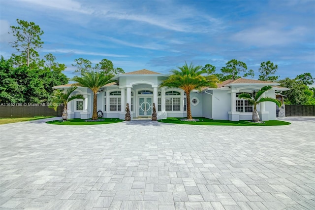 view of mediterranean / spanish-style home