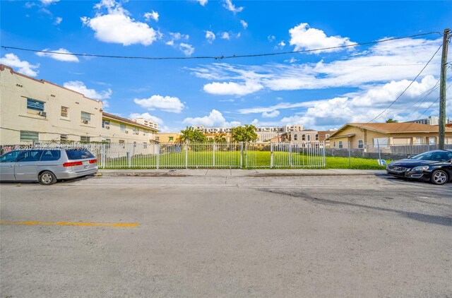 745 SW 3rd St, Miami, FL 33130