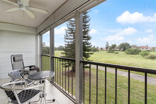 balcony with ceiling fan