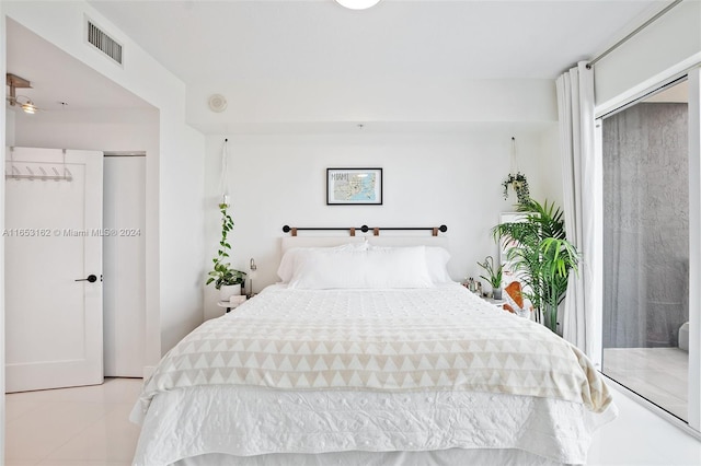 bedroom featuring a closet