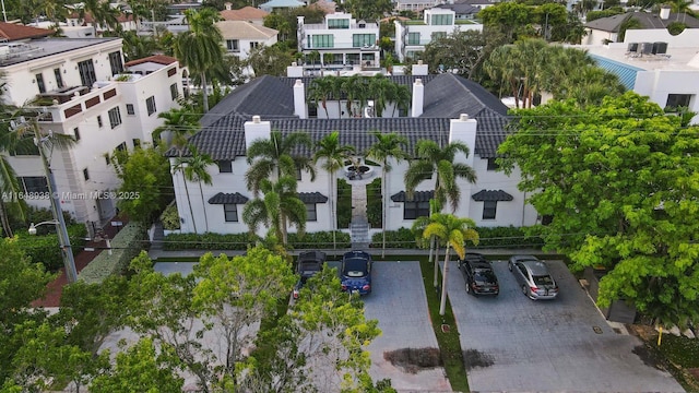 bird's eye view with a residential view