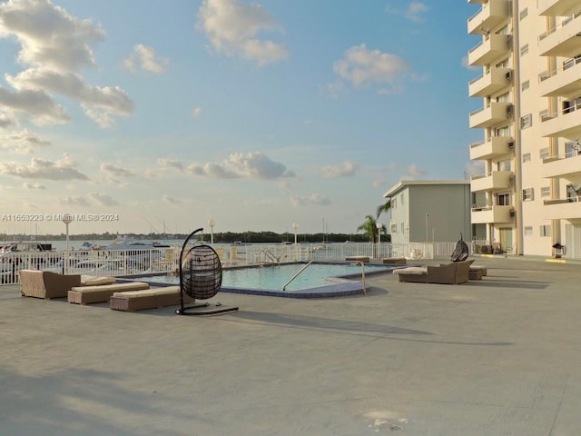 view of swimming pool