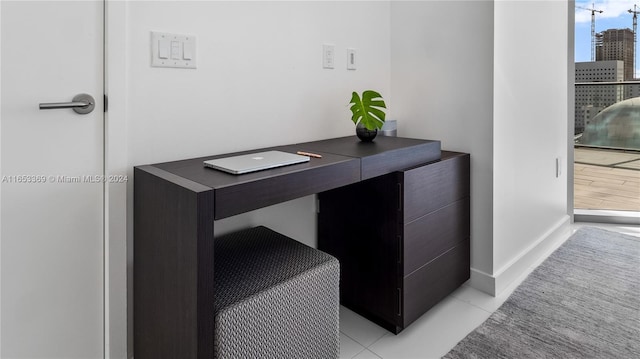 interior details featuring baseboards