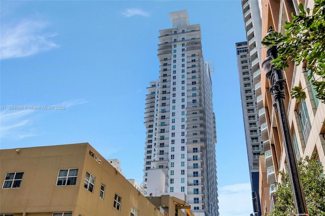 133 NE 2nd Ave Unit 1808, Miami, FL 33132 - photo 3