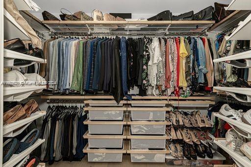 5231 SW 65th Ave, South Miami, FL 33155 - view of walk in closet