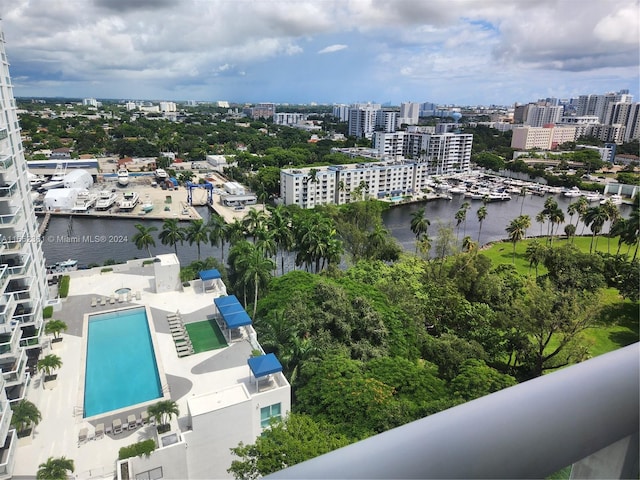 bird's eye view featuring a water view