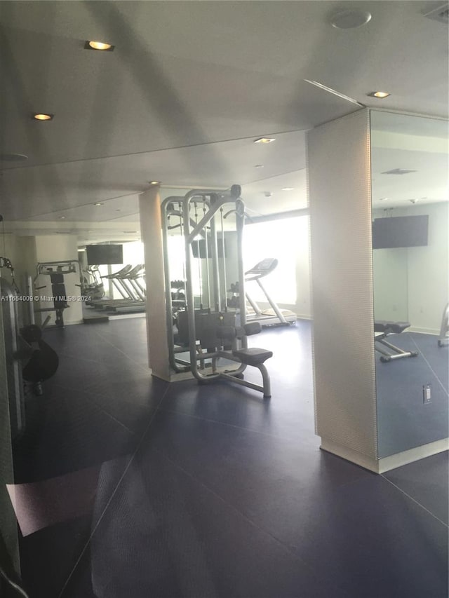 4250 Biscayne Blvd Unit 1211, Miami, FL 33137 - view of exercise room