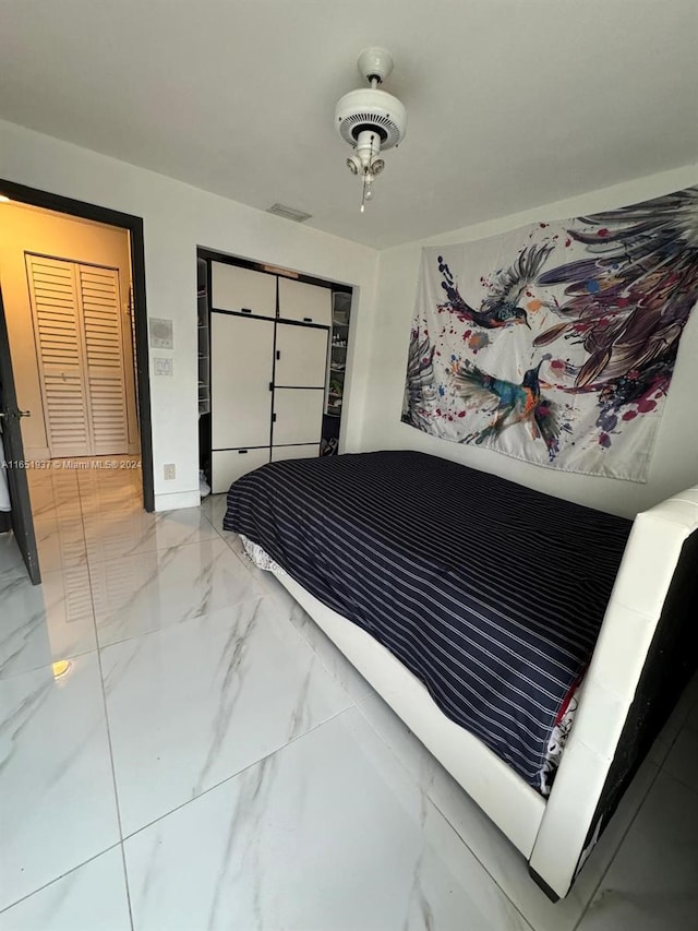 bedroom featuring a closet